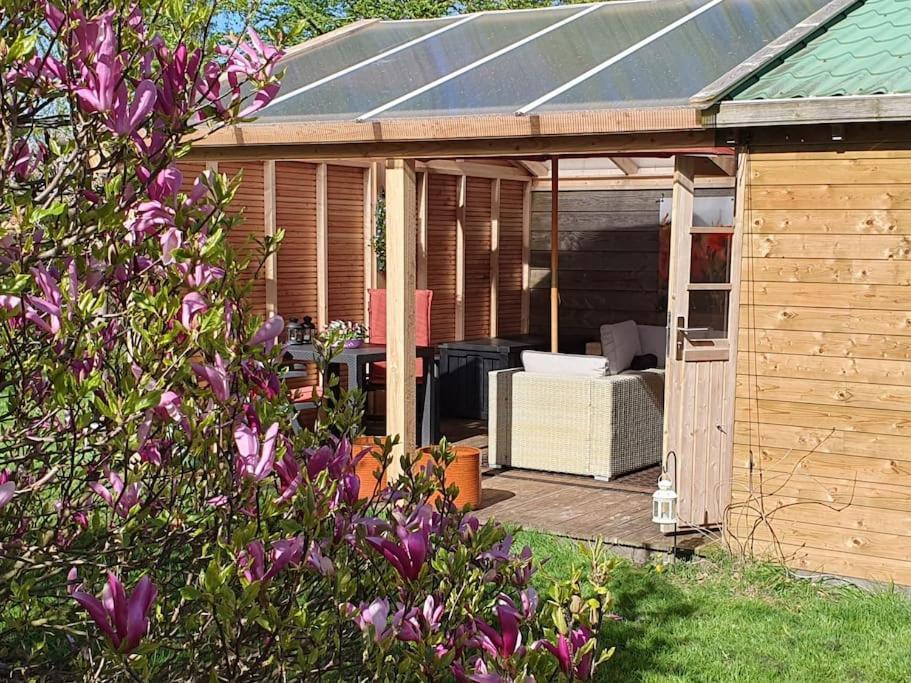 Natuurhuisje In Het Weiland Hébergement de vacances Topweer