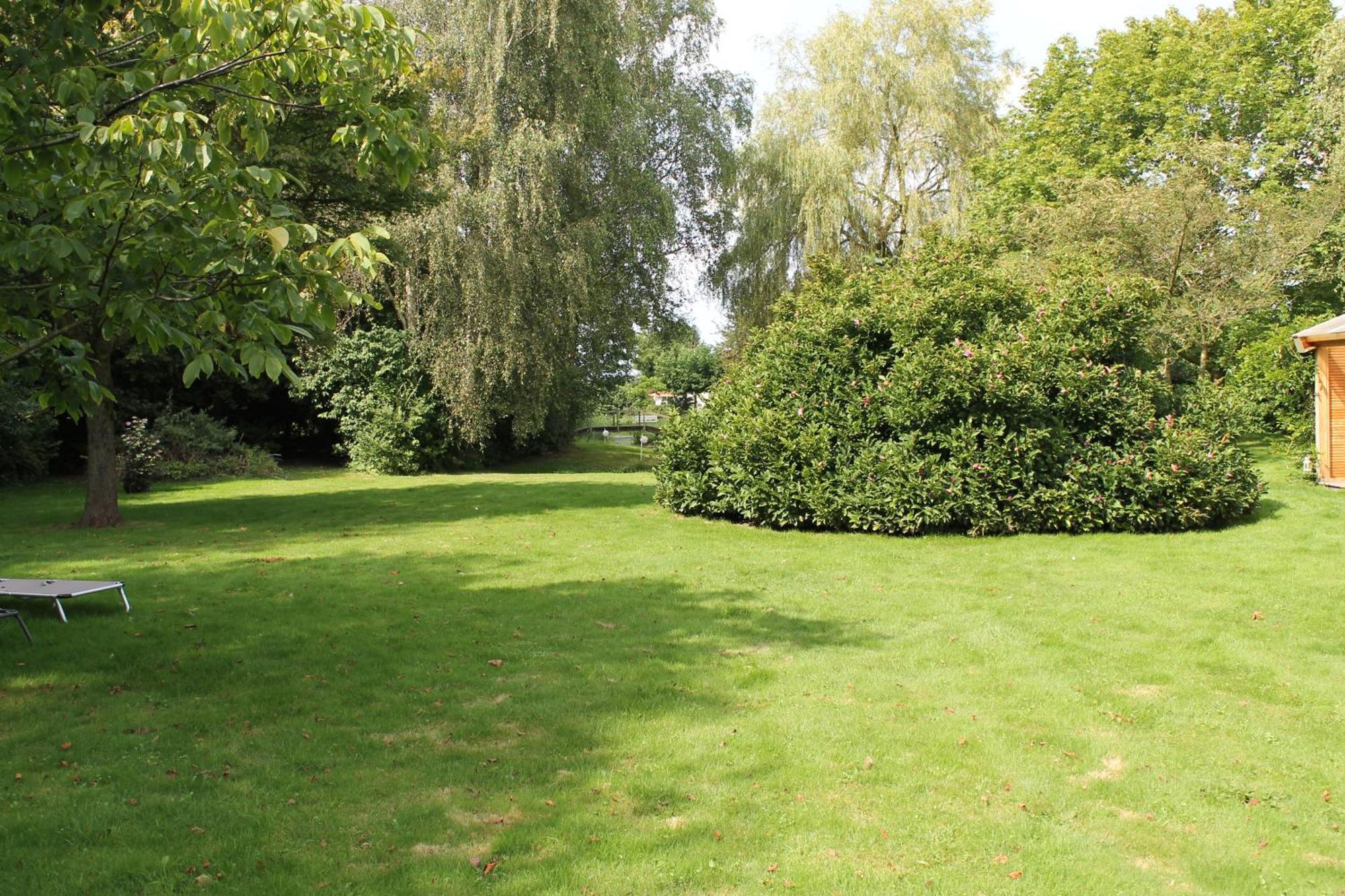Natuurhuisje In Het Weiland Hébergement de vacances Topweer